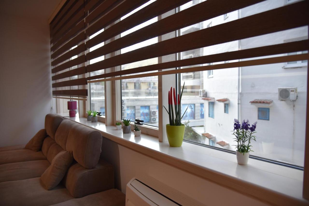Apartment Lux Fontana Будва Екстериор снимка