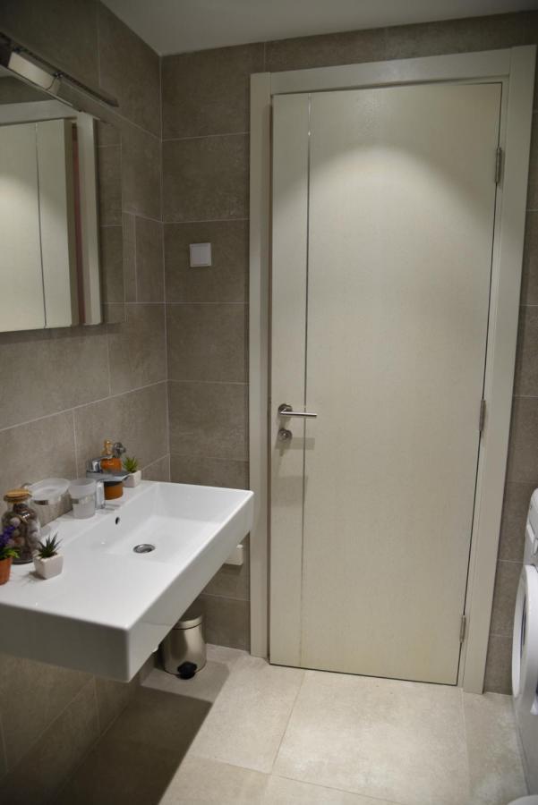 Apartment Lux Fontana Будва Екстериор снимка